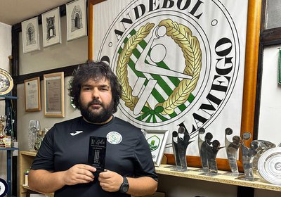 Luís Machado Homenageado com Prémio de Mérito Desportivo pelo Futsal Clube de Lamego