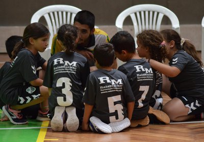 Andebol Clube Olhão não cobra mensalidades para ajudar famílias