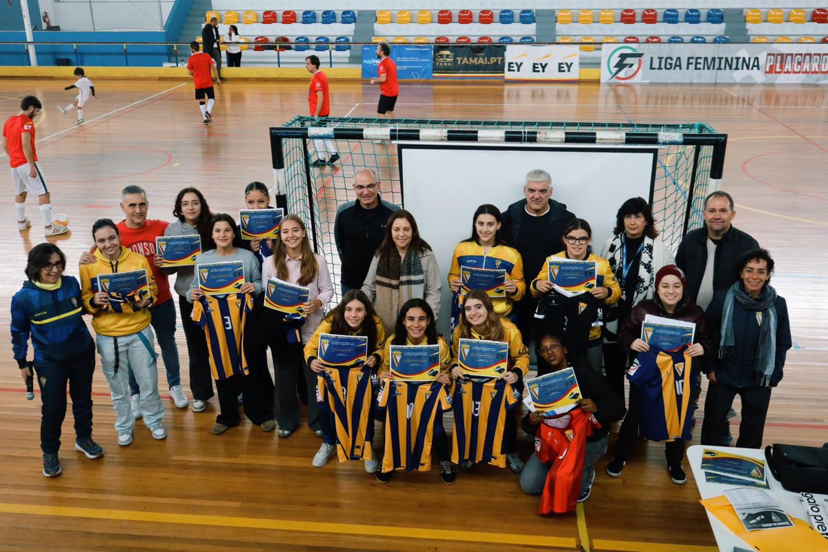Futsal no Feminino - Prémios de Mérito Escolar - 2024-25