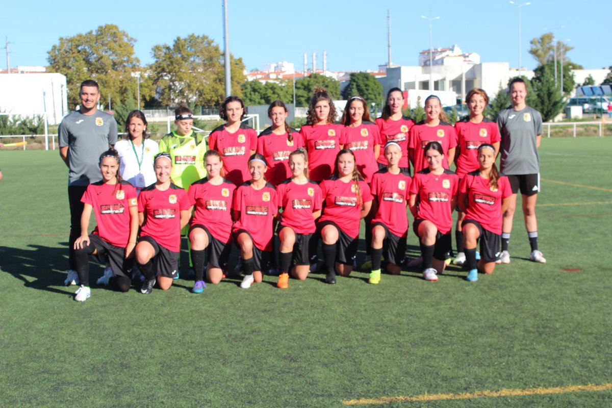 Equipa de Sub 19 de Futebol Feminino do Desportivo de Beja na 2.ª fase do Campeonato Nacional