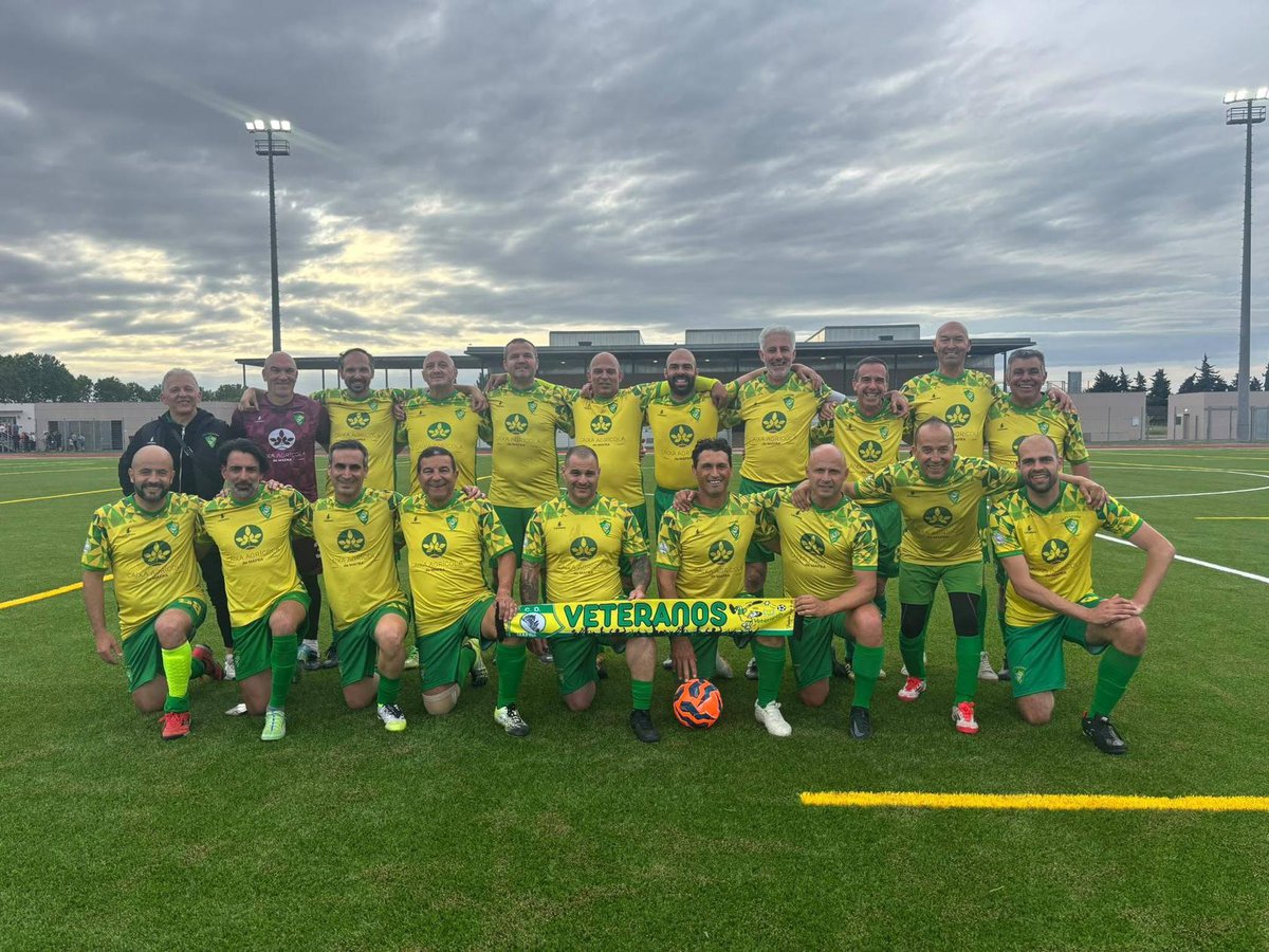 Veteranos do CD Mafra vencem torneio em França