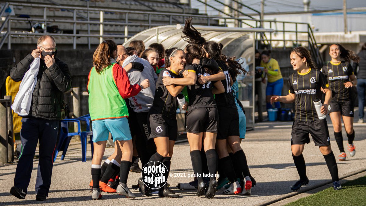 FUTEBOL FEMININO»» Racing Power 3 Clube Albergaria 0 - JORNAL DE DESPORTO