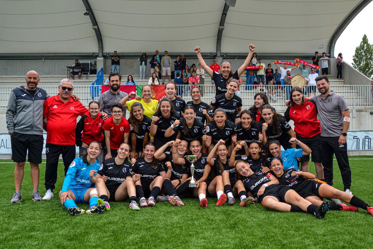 CLUBE DE ALBERGARIA B CONQUISTA A TAÇA PRIMAVERA FEMININA