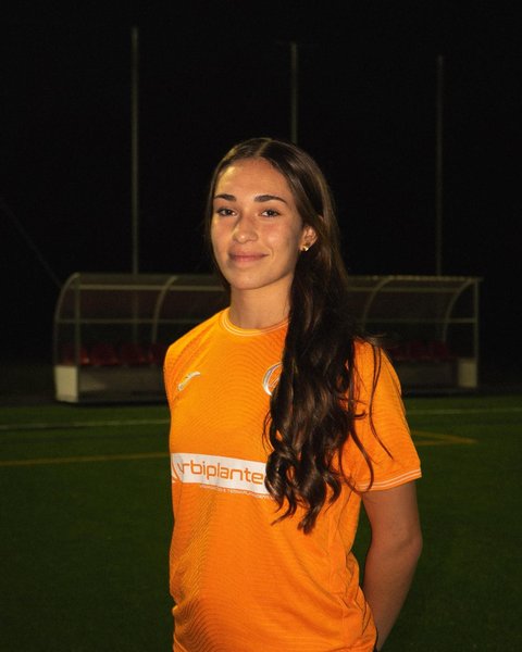 Lara Ferreira