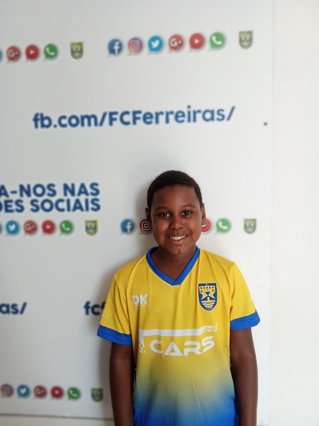 LEANDRO VARELA