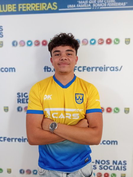 RAFAEL CORREIA