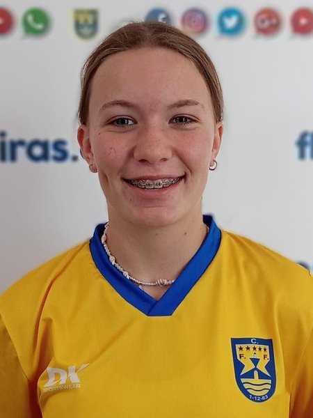 NINA MAXYMCHUK