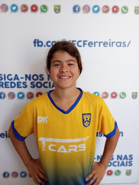 BEATRIZ COUTINHO