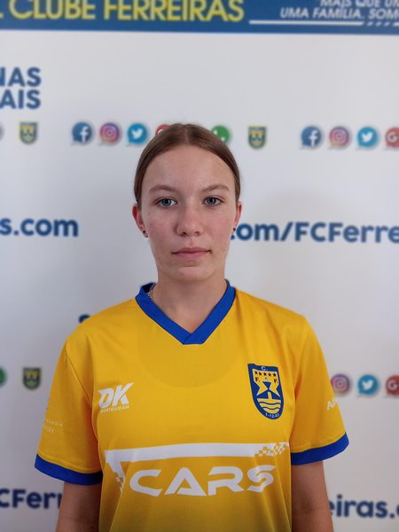 NINA MAXYMCHUK