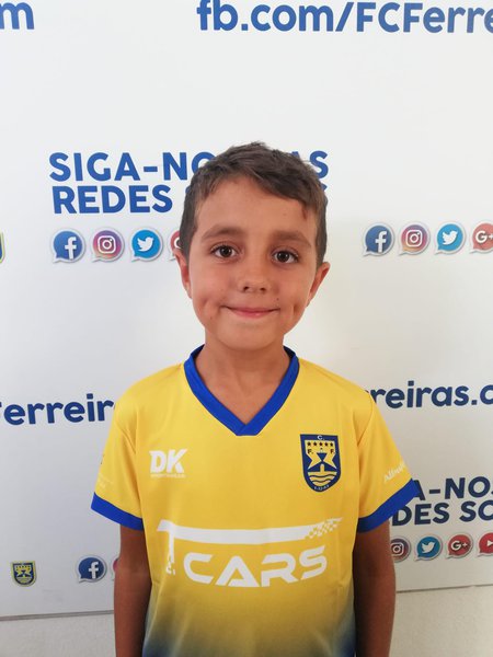 TOMÁS GUIMARÃES