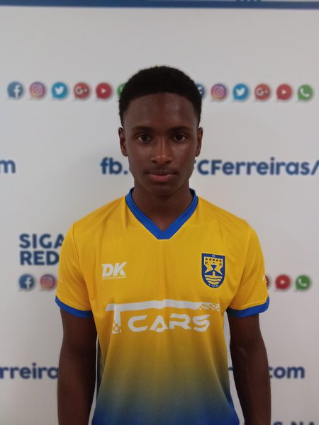 HUGO BARRETO