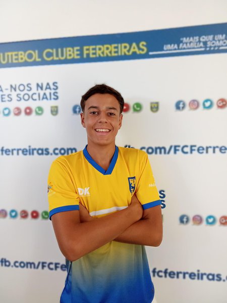 TIAGO PEREIRA