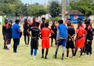 FC LUANDA TREINA MUITO!