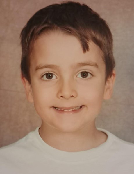 PEDRO FLORES