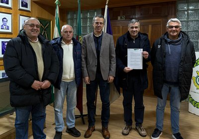 Unidos pelo Talento: A renovação da parceria entre Os Amarelos e o Vitória FC ⚽