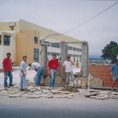 2004 - CONSTRUÇÃO FINAL DO PAVILHÃO GIMNODESPORTIVO