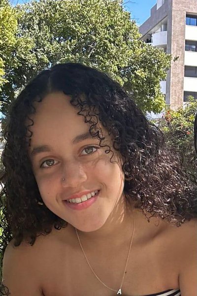 ARYANNE CORREIA