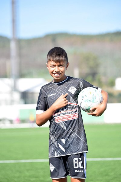 Tomás