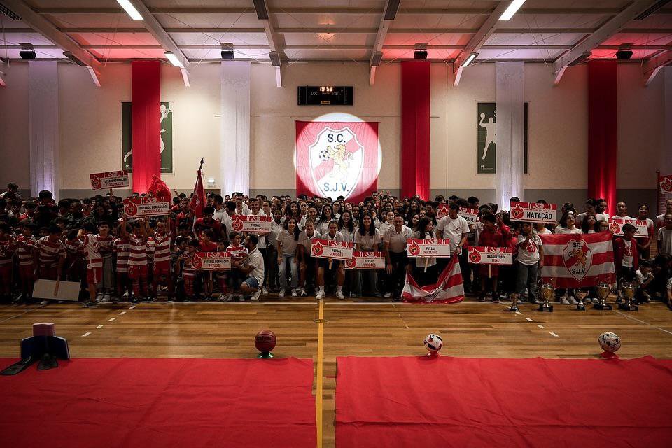 Apresentação Oficial.