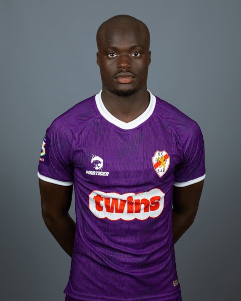 Junior