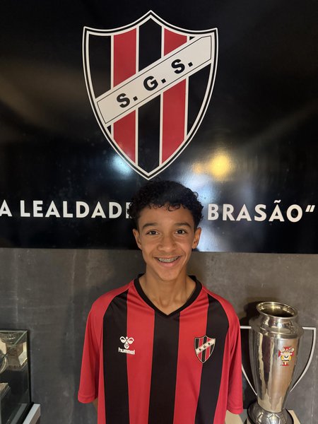 Rodrigo Almeida
