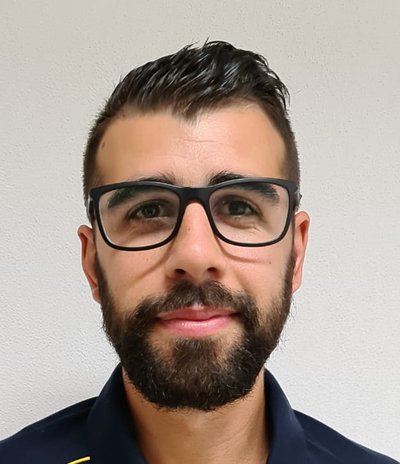 André