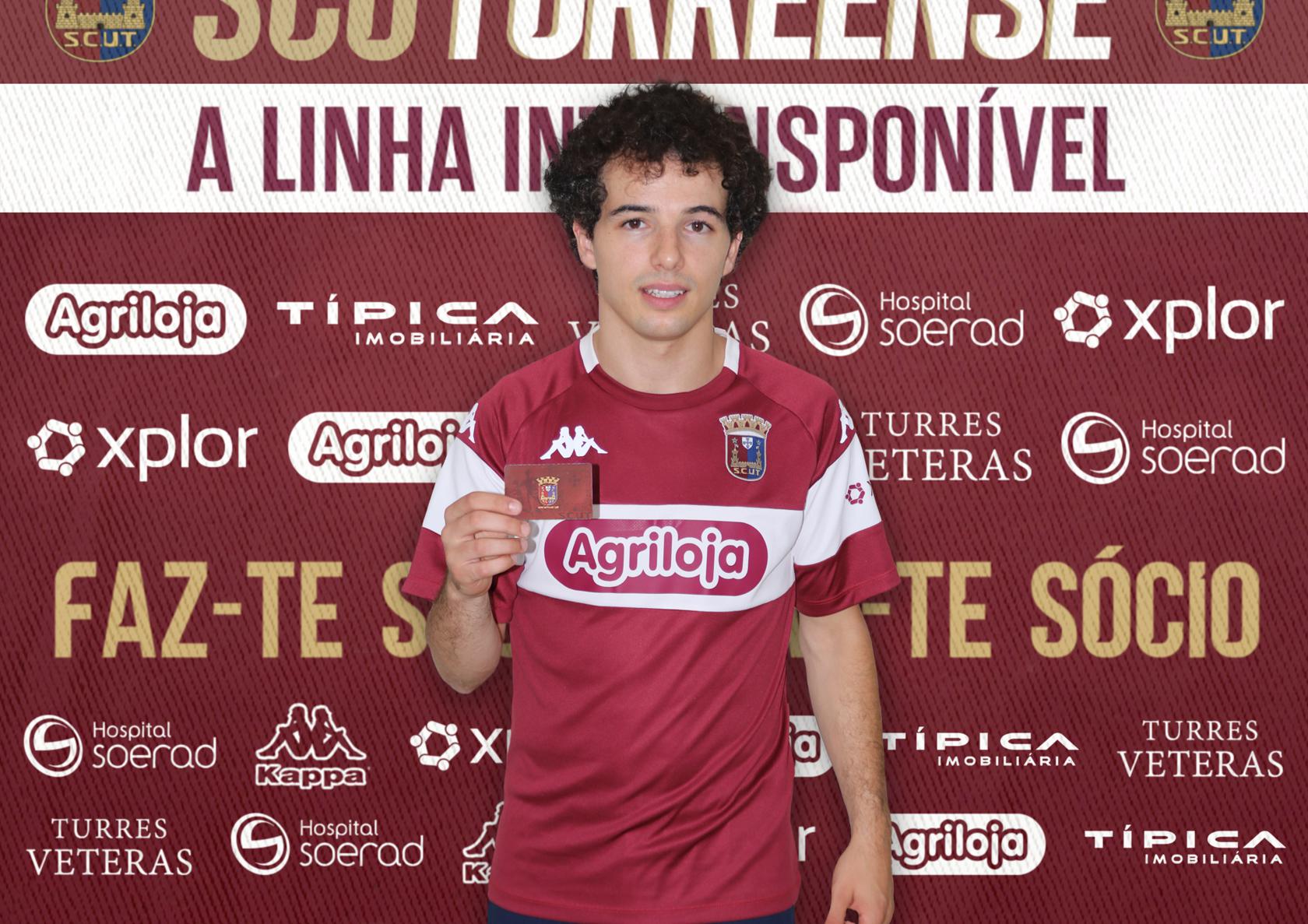 PEIXOTO É REFORÇO Torreense