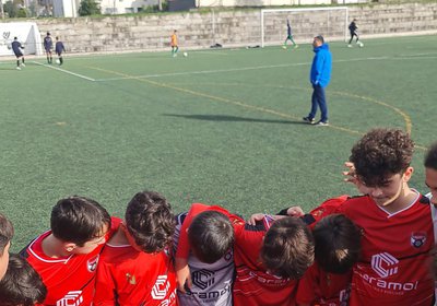 Lider repesense vender derby de iniciados