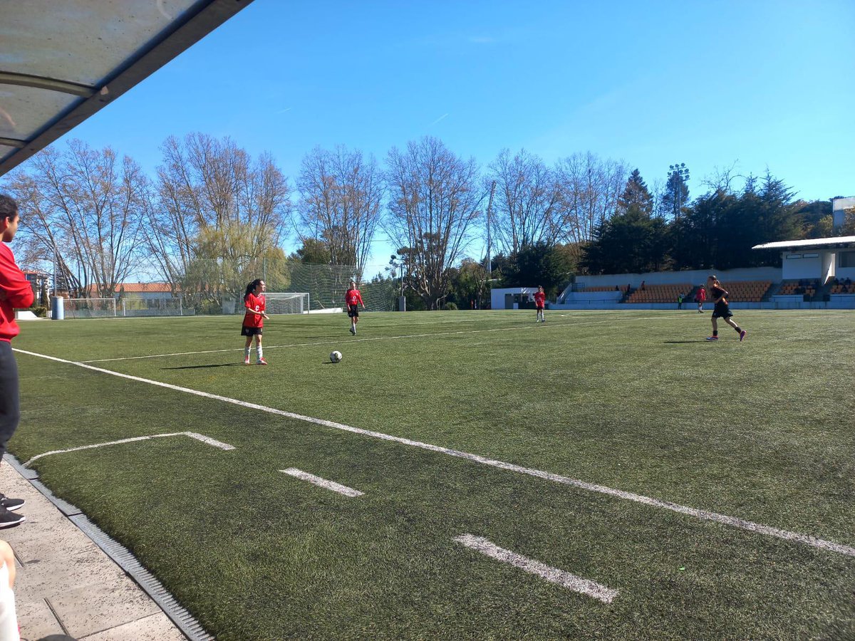 Iniciados empatam derby