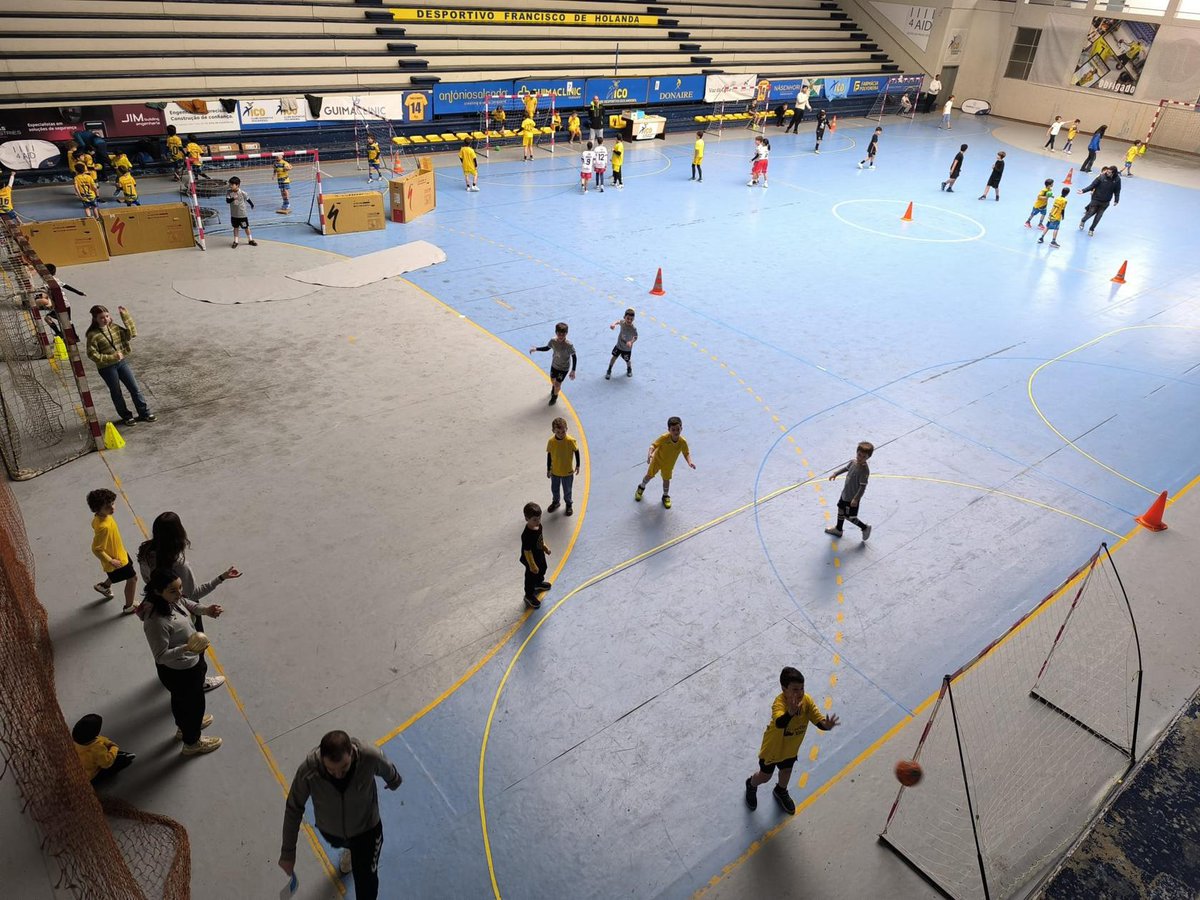 Encontro de Miniandebol - Bambis & Manitas!